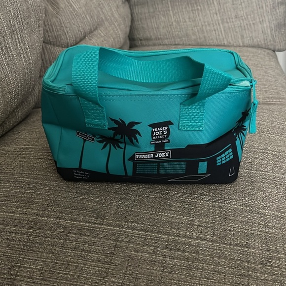 Trader Joe’s mini insulated cooler Teal - Picture 4 of 4